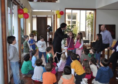 Mago Nicolas Palacios, show de magia para todo tipo de eventos, cumpleaños, infantil, matrimonios, empresas, adultos.