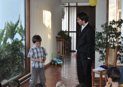 Mago Nicolas Palacios, show de magia para todo tipo de eventos, cumpleaños, infantil, matrimonios, empresas, adultos.