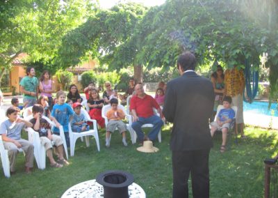 Mago Nicolas Palacios, show de magia para todo tipo de eventos, cumpleaños, infantil, matrimonios, empresas, adultos.