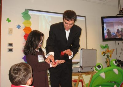 Mago Nicolas Palacios, show de magia para todo tipo de eventos, cumpleaños, infantil, matrimonios, empresas, adultos.