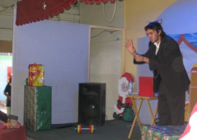 Mago Nicolas Palacios, show de magia para todo tipo de eventos, cumpleaños, infantil, matrimonios, empresas, adultos.